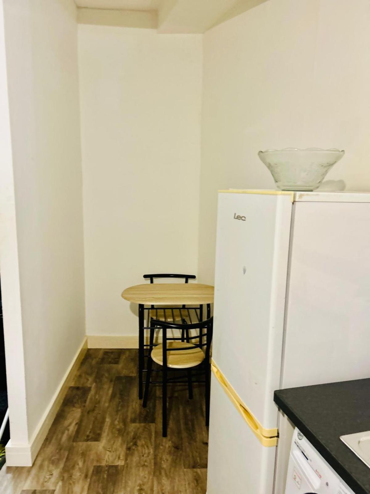 Studio Flat In Ντόνκαστερ Εξωτερικό φωτογραφία